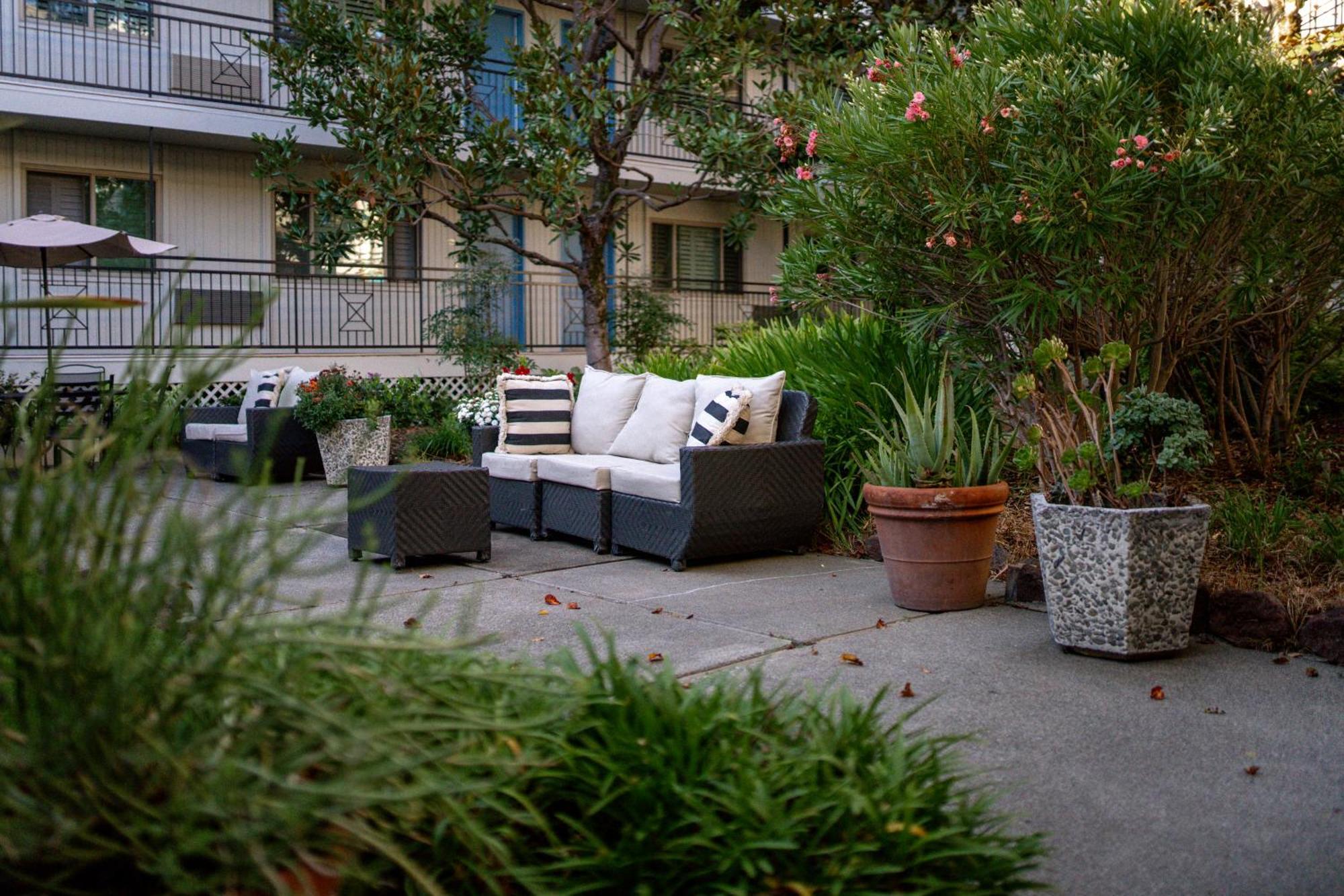 Marin Suites Hotel Corte Madera Esterno foto